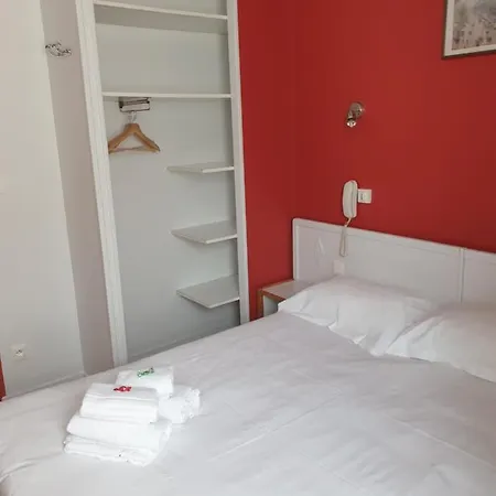 Hermance Hotel