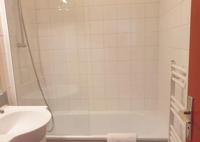 Hotel Hermance 2*